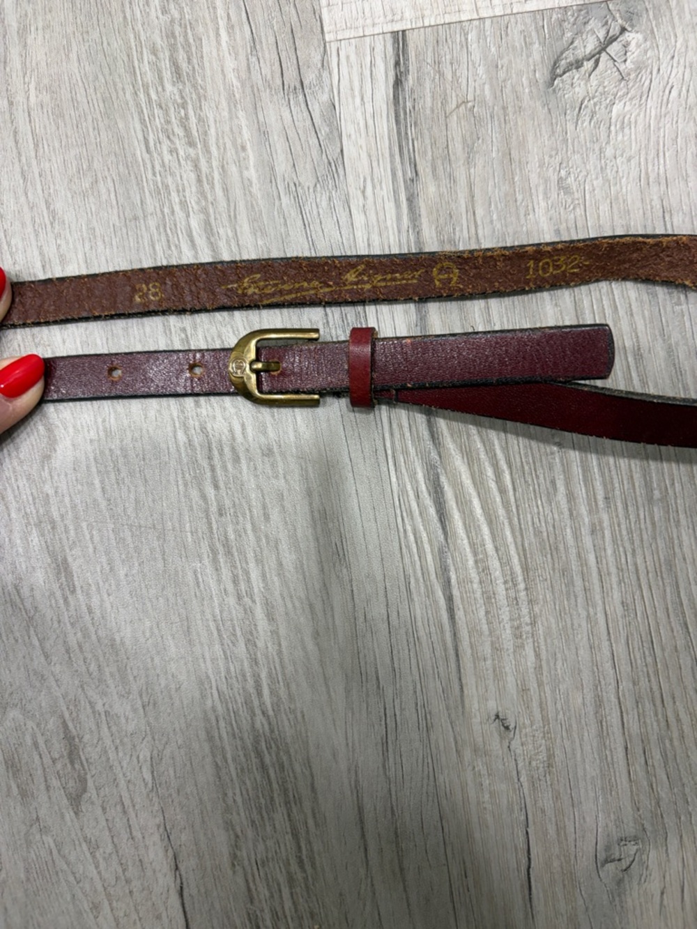 Aigner Vintage reddish brownLeather Women's Belt with Gold Buckle